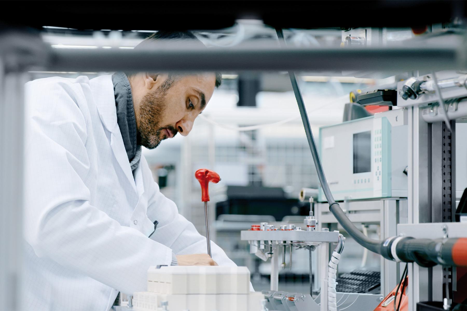 News Innovation & Young Engineer Awards: Call for Proposals